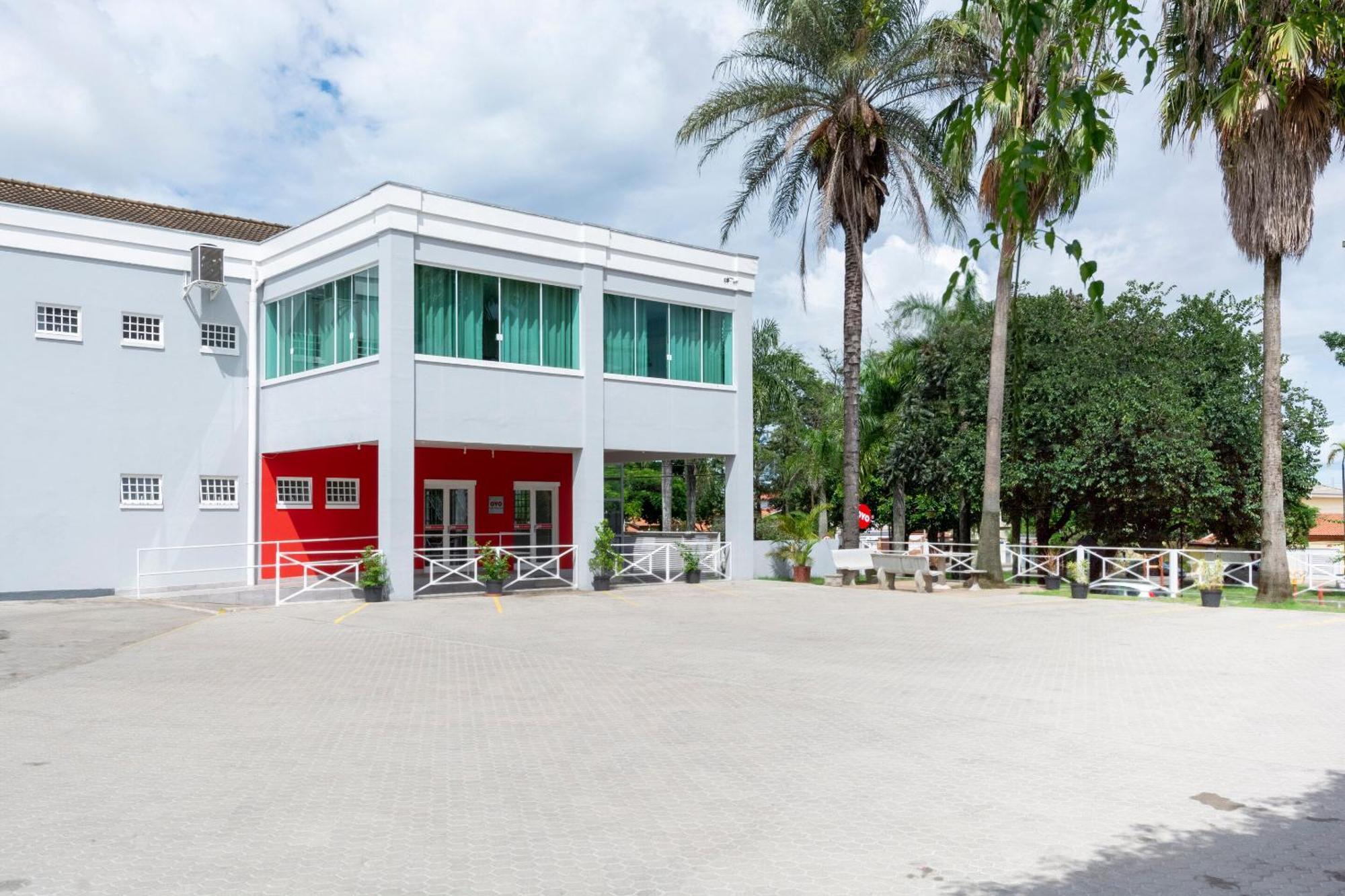Oyo Hotel Cosmopolis, Sao Paulo Екстериор снимка